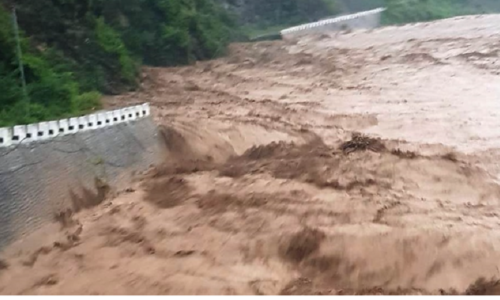 बाढीले  काठमाडौँमा अवरुद्ध बनेको खानेपानी आपूर्ति सोमबारदेखि सञ्चालन हुने