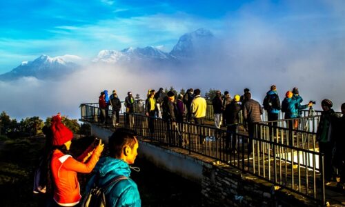 दसैँपछि घोडेपानी र पुनहिलमा पर्यटक बढे