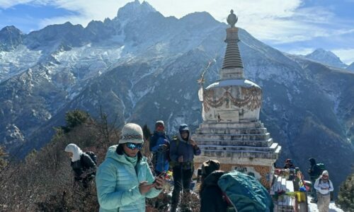 हप्तामा दुई सय जनाभन्दा बढी पर्यटक सगरमाथा क्षेत्रमा,सुरक्षामा प्रहरी तल्लीन