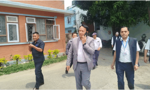 अस्पतालमा मुख्यमन्त्रीदेखि स्वास्थ्य मन्त्रीसहितको छड्के अनुगमन