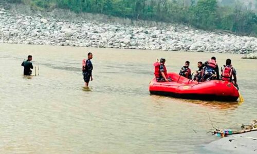 सप्तकोशी नदीमा बेपत्ता दुईजनाको खोजी आज पनि जारी