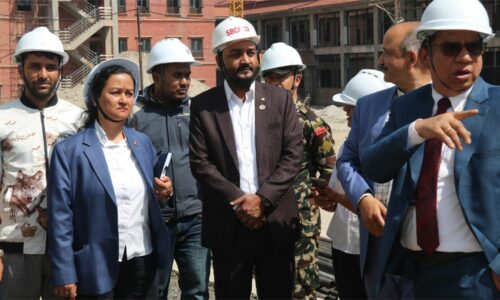 सिंहदरबारमा बोतल र जारको पानी प्रयोग बन्द गरिने